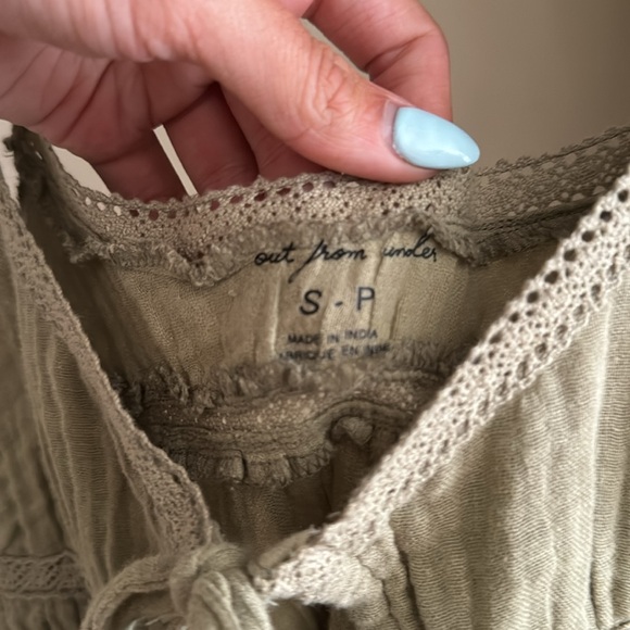 NWOT out from under tie tank - Picture 2 of 6